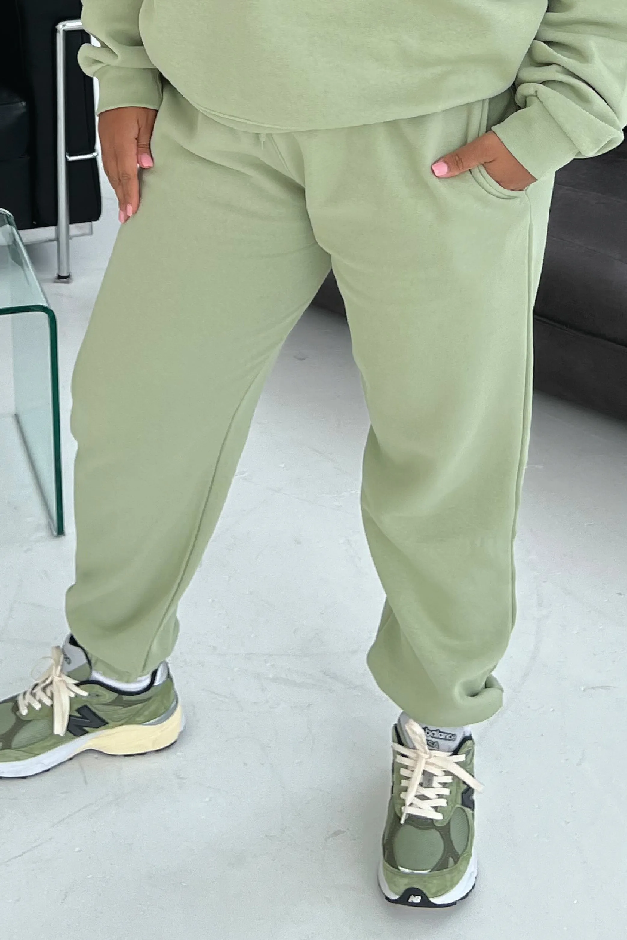 Glamify basics relaxed sage jogger