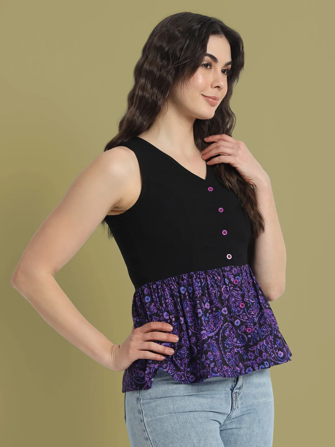 Women Floral Printed Purple & Black Peplum Top